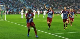 Fırtına G.Saray’ı yerle bir etti