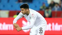 Cenk Özkacar Lyon’la imzalıyor! İşte bonservisi