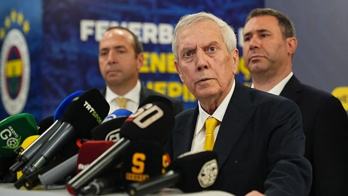 Fenerbahçe Başkanı Aziz Yıldırım'dan hakeme tepki! İki penaltımız verilmedi
