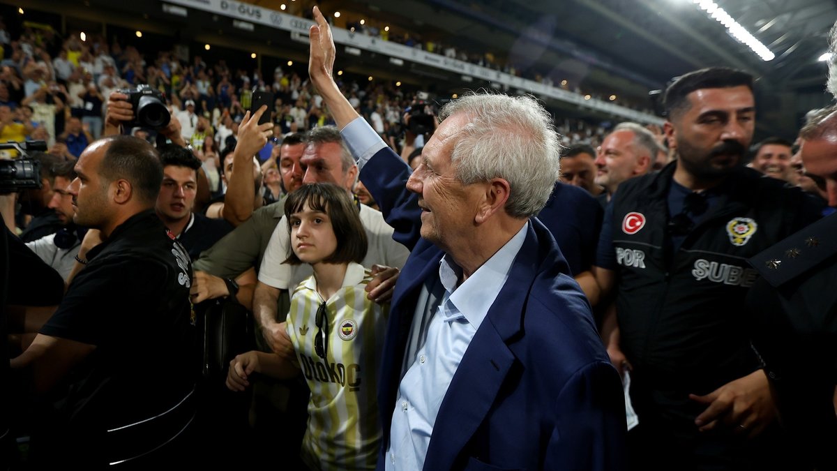 Fenerbahçe'de büyük fedakarlık! Başkan Aziz Yıldırım cebinden karşılayacak