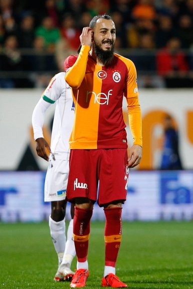 Galatasaray’da dev operasyon!