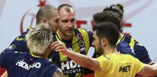 Fener set vermedi: 3-0