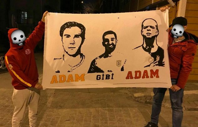 G.Saray taraftarından Arda'ya 'adamlık' göndermesi G.Saray taraftarından Arda'ya 'adamlık' göndermesi