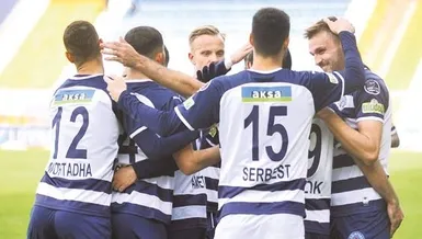 Lidere karşı tarihi maç