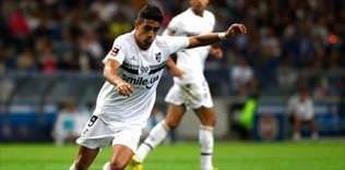 Matias imzaya kaldı