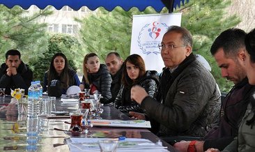'KYK Gençleri Kortta' projesi antrenörlerine hizmet içi eğitim verildi