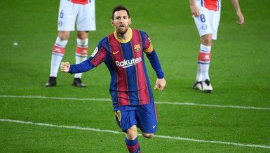 Barcelona açık artırmaya çıkarıyor! Lionel Messi'nin...