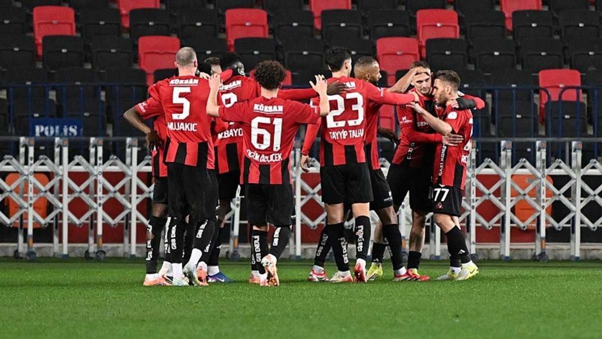 Gaziantep FK evinde Kasımpaşa karşısında 10 kişiyle kazandı! İşte maçın özeti