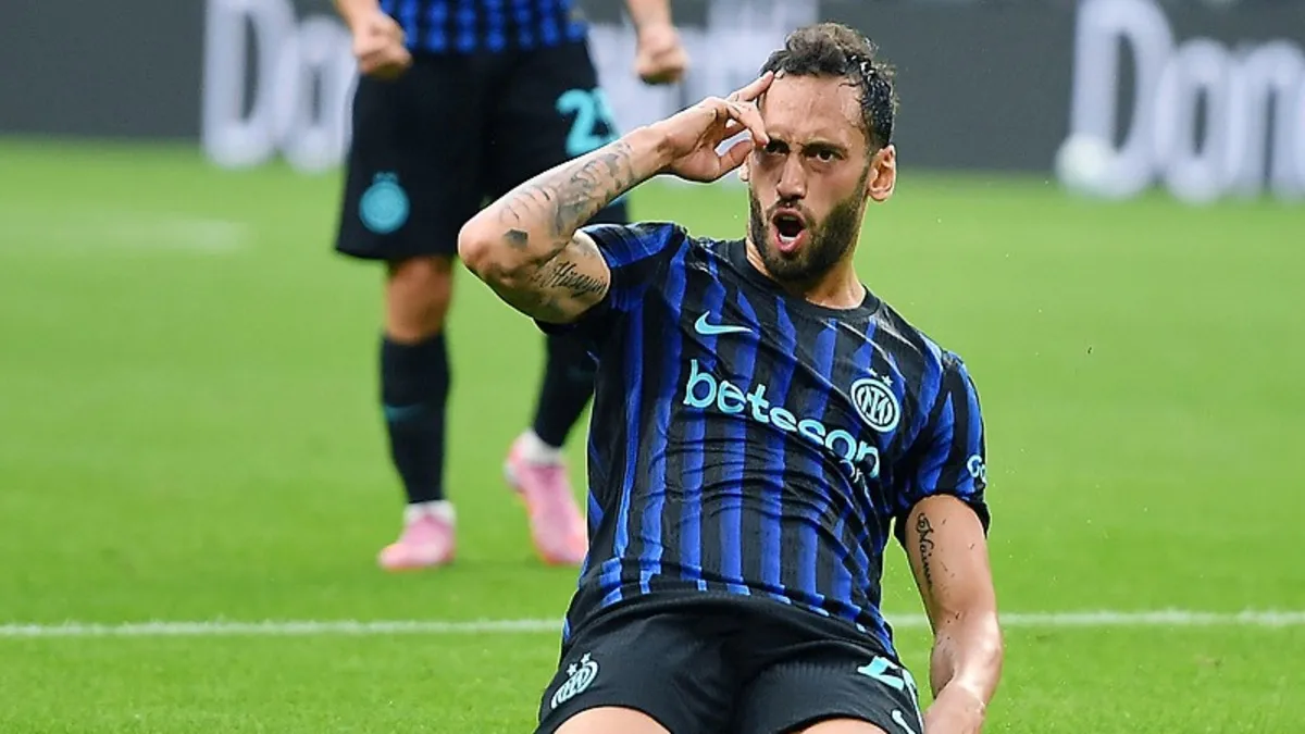 Galatasaray'dan Hakan Çalhanoğlu açıklaması! Transfer...