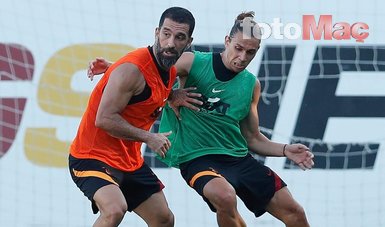 Galatasaray’da transfer krizi! Belhanda ve Feghouli...