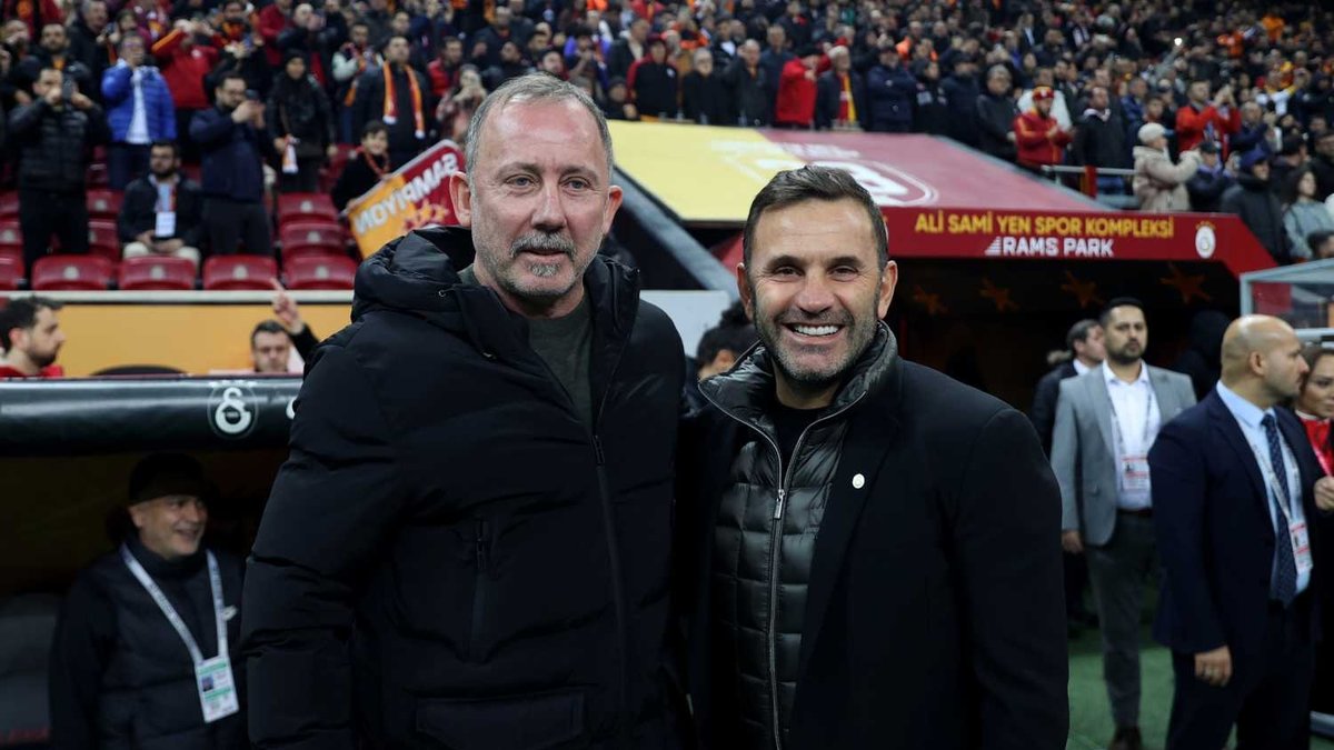 Usta yazarlar yorumladı: Beşiktaş, Galatasaray'ı yenerse...