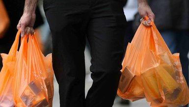 Marketlerden alınan poşetlerde corona virüs olur mu? Bilim Kurulu üyesi açıkladı