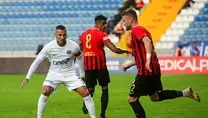 Quaresma’dan lidere gözdağı