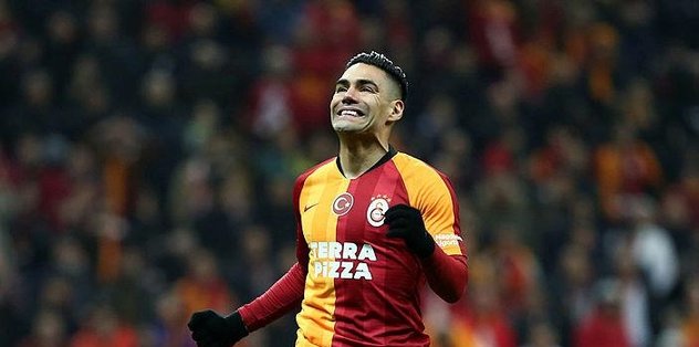 Flaş Falcao eleştirisi! Aldığı maaşın hakkını veremedi