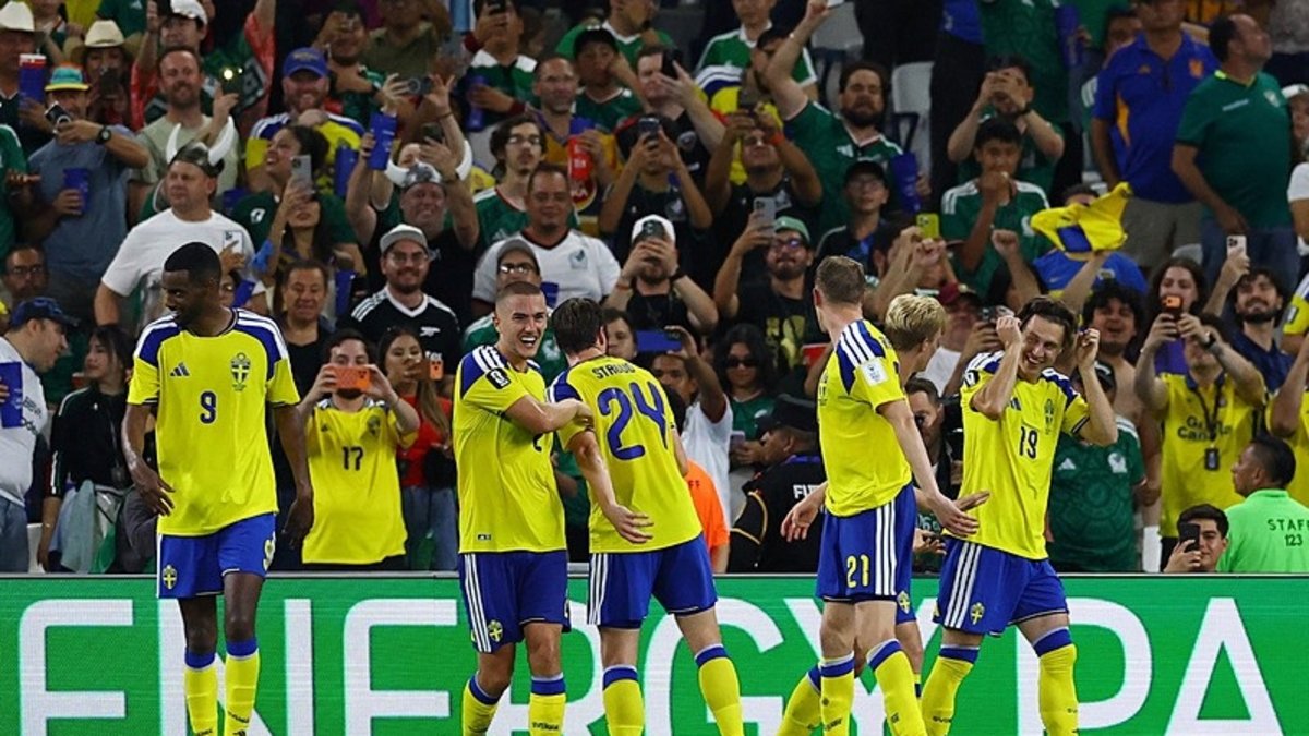 İsveç, Tunus'u 5 golle geçti!
