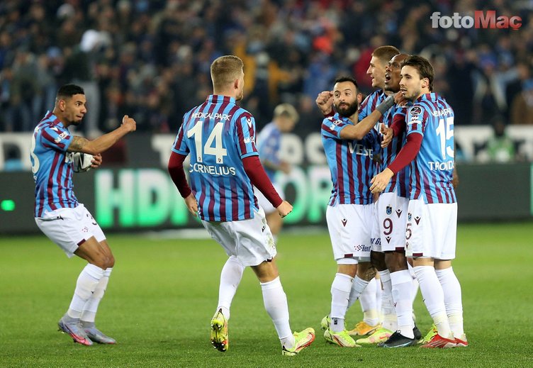 Trabzonspor'da Abdullah Avcı'dan Dorukhan Toköz kararı! Beşiktaş derbisinde...