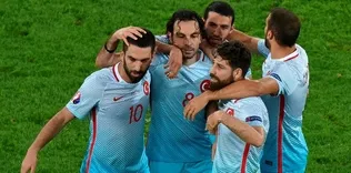 Önce Makedonya sonra Kosova...