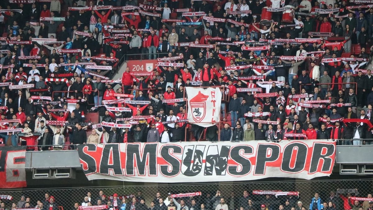 Samsunspor taraftarından açığa alınan polisler için çağrı!