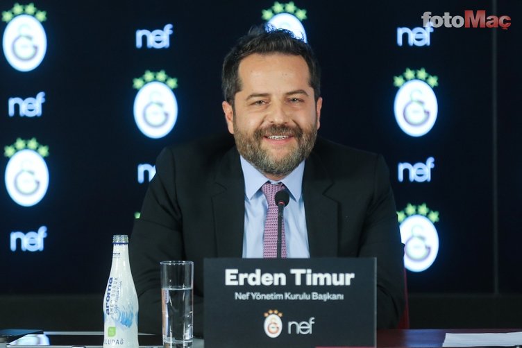 Galatasaray Başkan Vekili Erden Timur'dan sert açıklamalar! "Bu kurguyu yapanın başına yıkarız"