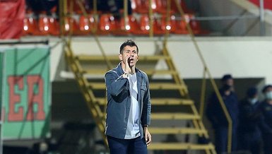 Son dakika spor haberi: Başakşehir'de Aykut Kocaman'ın yerine Emre Belözoğlu düşünülüyor