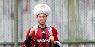 Cenk Tosun için seç beğen al!