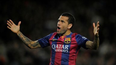 Barcelona'dan Daniel Alves bombası!