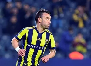 Valbuena biraz daha süre alsaydı Quaresma ve Belhanda’yı geçecekti