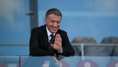 Son dakika spor haberleri: Trabzonspor'da Ahmet Ağaoğlu'dan transfer açıklaması! Gervinho ve Peres...