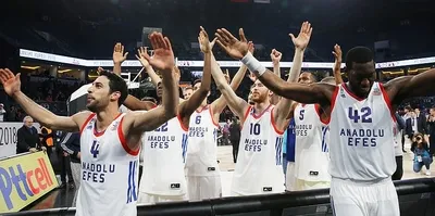 Anadolu Efes, prestij maçını kazanma peşinde