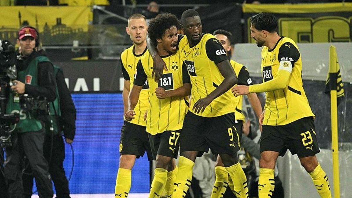 Borussia Dortmund 4-2 Bochum (MAÇ SONUCU - ÖZET) Nuri Şahin'in takımından muhteşem geri dönüş!