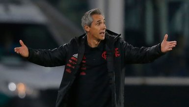 Flamengo Paulo Sousa ile yollarını ayırdığını duyurdu