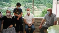 Ahmet Ağaoğlu’dan şehit ailesıne ziyaret