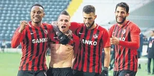 Gazişehir’den tek pençe