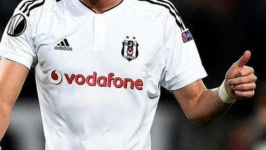 Beşiktaş'ın eski golcüsü Mario Gomez futbolu bırakıyor!