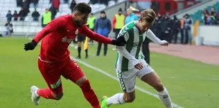 9 kişi puanı kurtardı