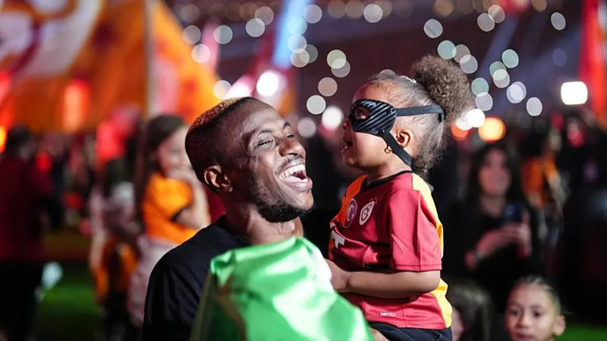 Galatasaray'da Okan Buruk'tan flaş Osimhen sözleri!