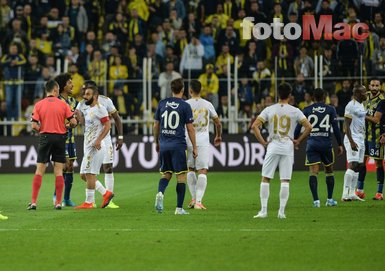Fenerbahçe-Ankaragücü maçında hata yapan Adil Rami Fransız basınında gündem oldu