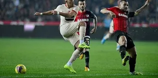 ’Feghouli şampiyonluk modunu açtı!’