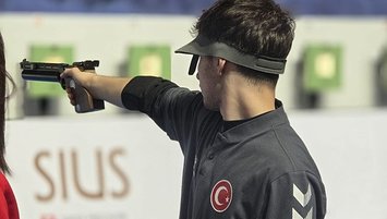 Kalfa’dan altın madalya