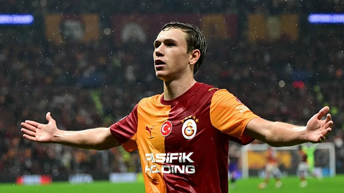 Galatasaray'ın yeni yıldızı Aleksey Batrakov göz kamaştırıyor