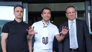 Van Bronckhorst İstanbul'da