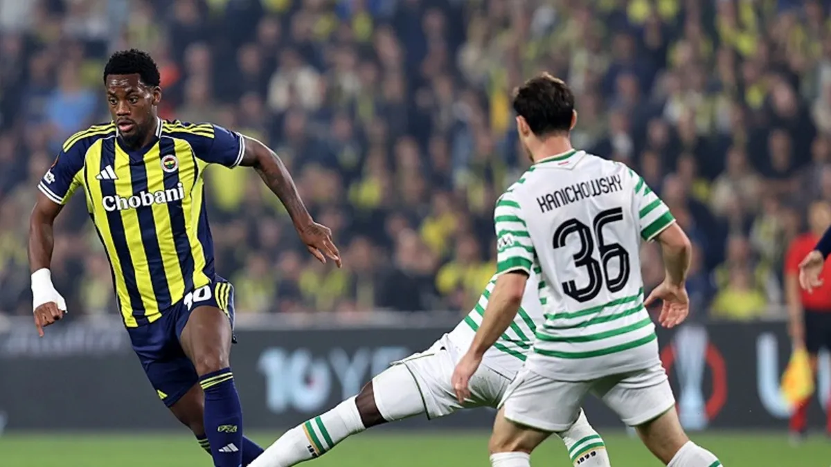 UEFA'dan Fenerbahçe'nin golcüsü Jhon Duran'a 2 maç ceza!
