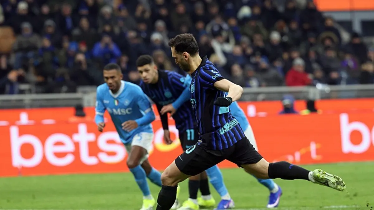 Hakan Çalhanoğlu gol attı! Inter ile Napoli yenişemedi