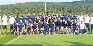 Fenerbahçe sahaya indi