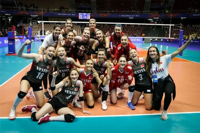 Kanada - Türkiye voleybol maçı ne zaman, saat kaçta, hangi kanalda? | Voleybol Kadınlar Milletler Ligi 3. hafta - 1
