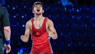 Muhammet Karavuş Akdeniz Oyunları'nda altın madalyanın sahibi oldu