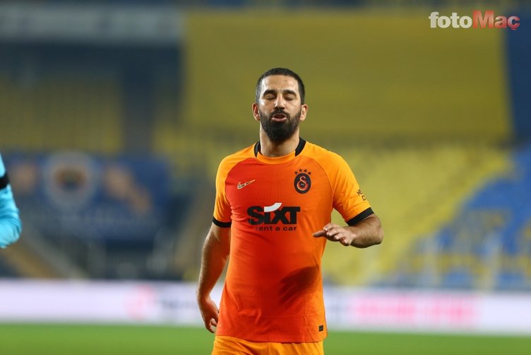 Son dakika spor haberleri: Arda Turan Galatasaray'da kalacak mı? Sözleşme maddesine göre...