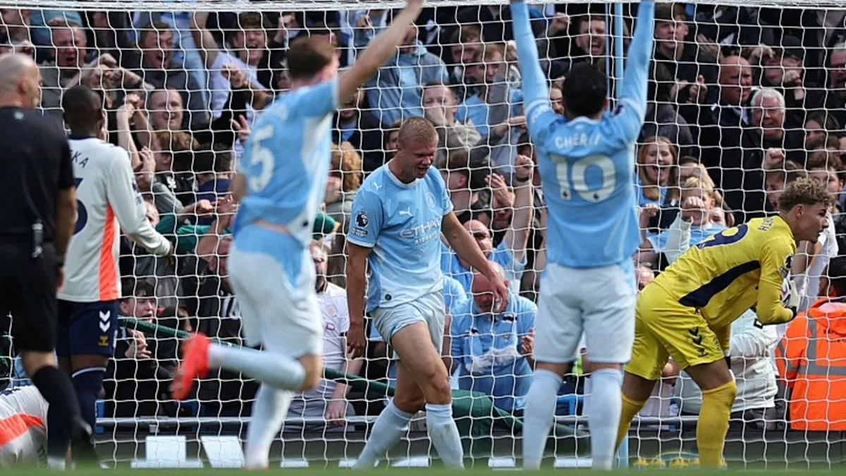 Haaland attı Manchester City kazandı