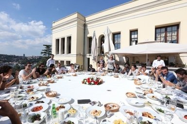 Fenerbahçe’de Moral yemeği