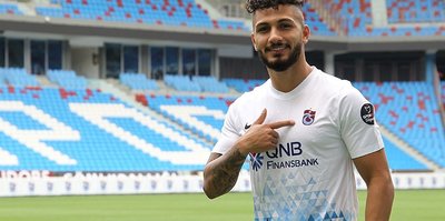 Kamil Ahmet Çörekçi 2 yıl daha Trabzonspor'da!